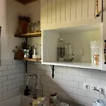 Topart22 At Velence Apartment *